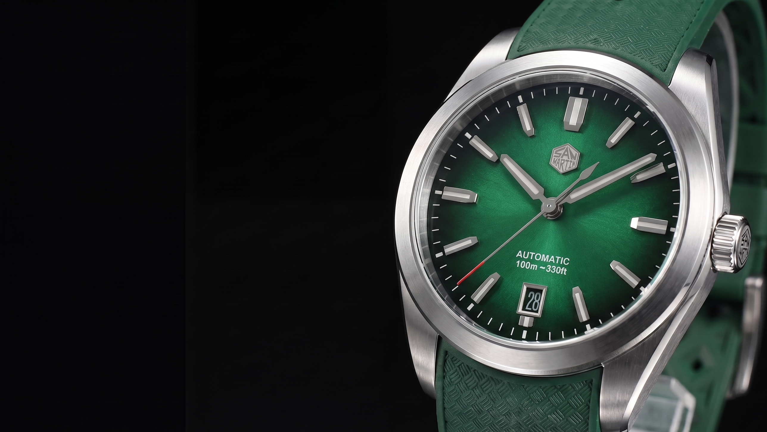 Minimal by Design <br>Powerful in Presence