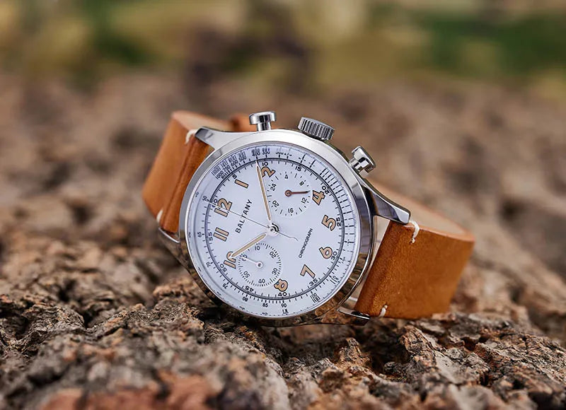 Baltany S5034 sapphire crystal, chronograph pushers and crown detail